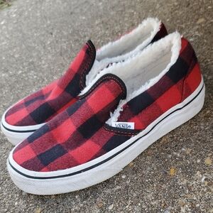 Vans Kids Red Black Buffalo Check Plaid Fleece Lined Checkered Slip-On Sneakers